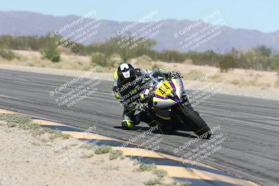 media/Oct-05-2025-CVMA (Sun) [[beeef4f201]]/Race 3-Amateur Supersport Middleweight/